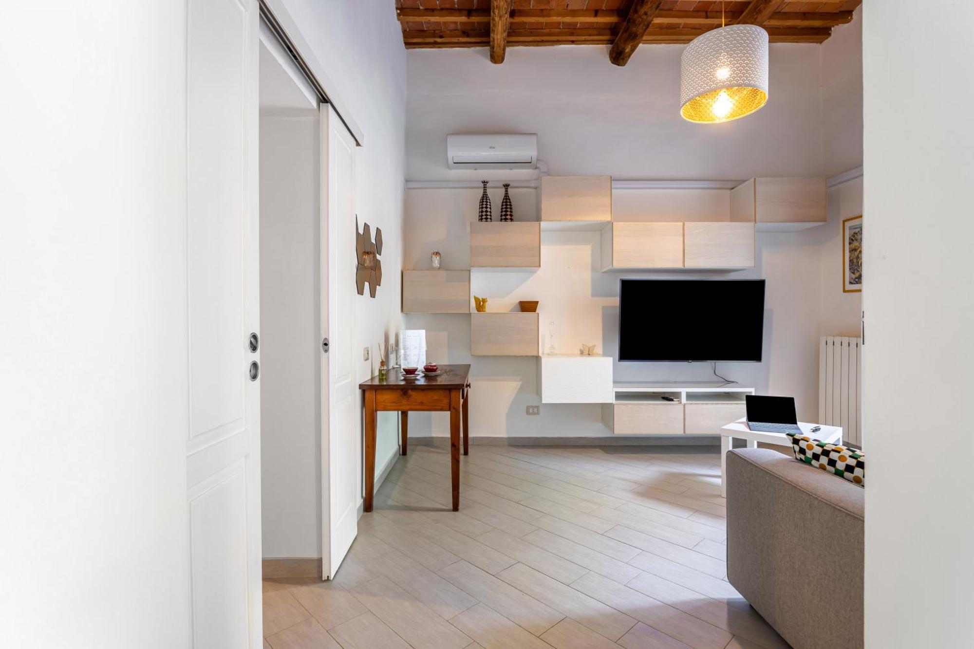 Hostly-Garden House San Lorenzo-Few Steps To Tower Pisa Exterior foto